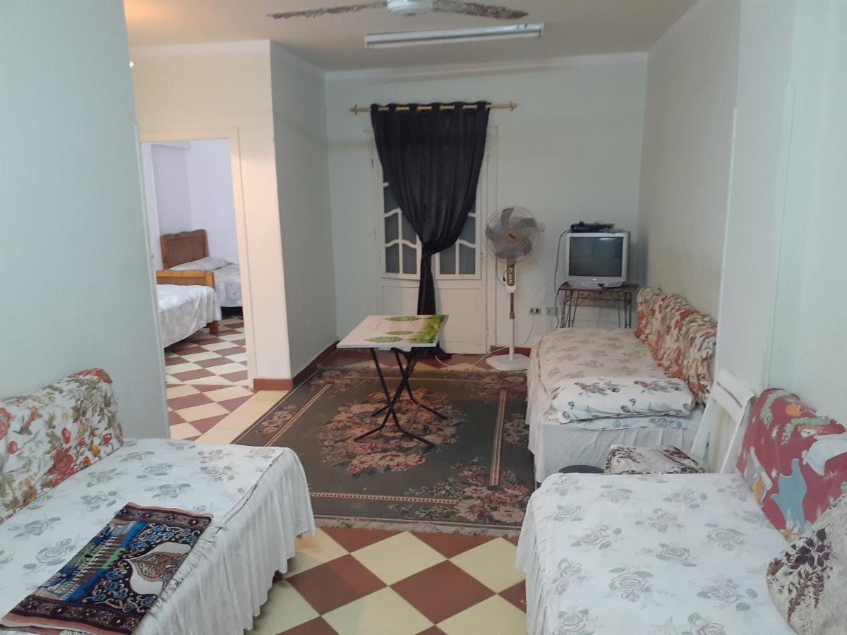 شقة مميزة فى الهانوفيل الاسكندرية ترى البحر جانبى " Alex " Apartment Alexandria Bagian luar foto